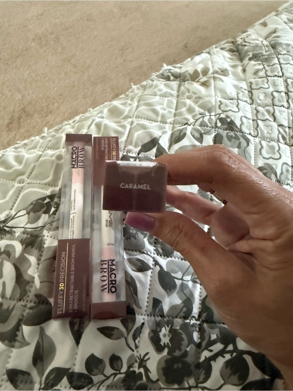NIB Fluffy 3D Precision Macro Brow Caramel Brow Pencil - Creamy Brown Shade